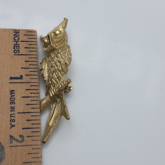 VTG Owl Two-tone gold textured Brooch Pin on branch - Picture 4 of 5
